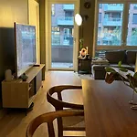 Modern 2 Bedrooms & Private Balcony