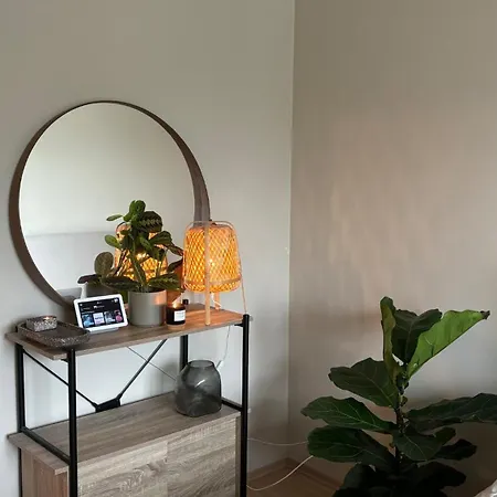 Modern 2 Bedrooms & Private Balcony Daire *