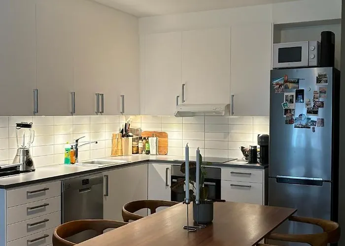 דירה Modern 2 Bedrooms & Private Balcony אוסלו